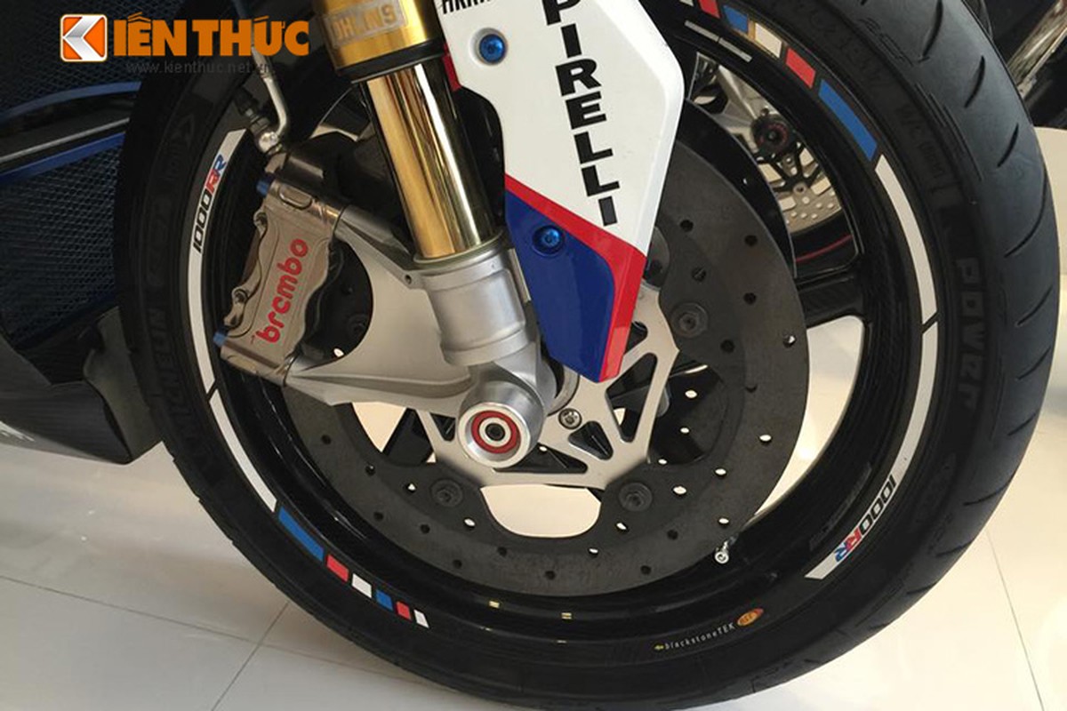 Soi “do choi” hon nua ty tren BMW S1000RR tai VN-Hinh-7